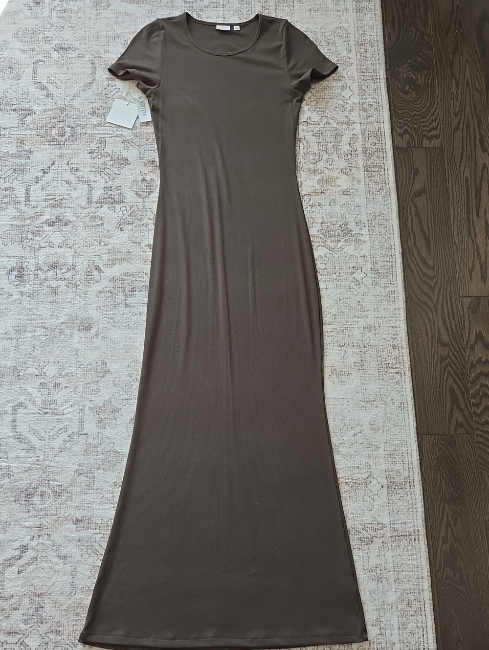 Aritzia Short-Sleeve Maxi Dress in Olive